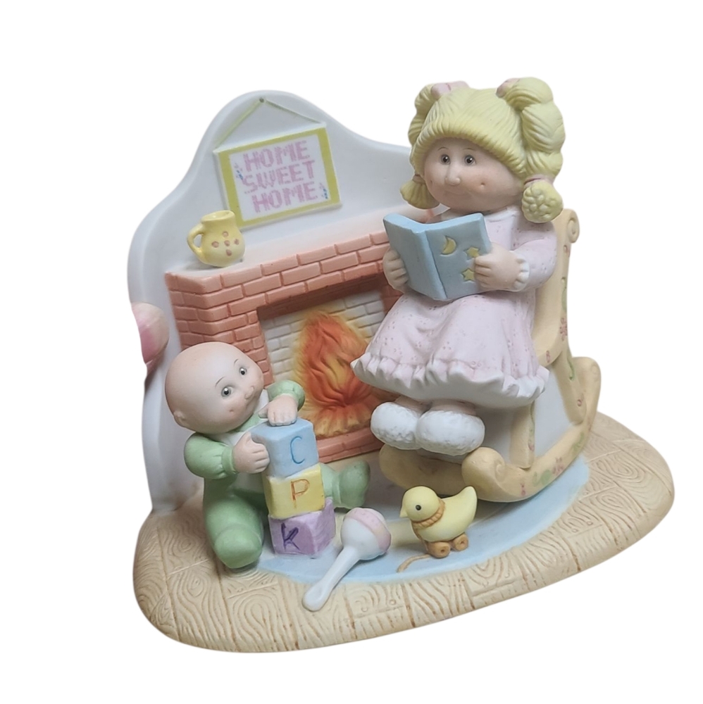 Cabbage Patch Kids 1985 Bisque Porcelain Figurine, Home Sweet Home